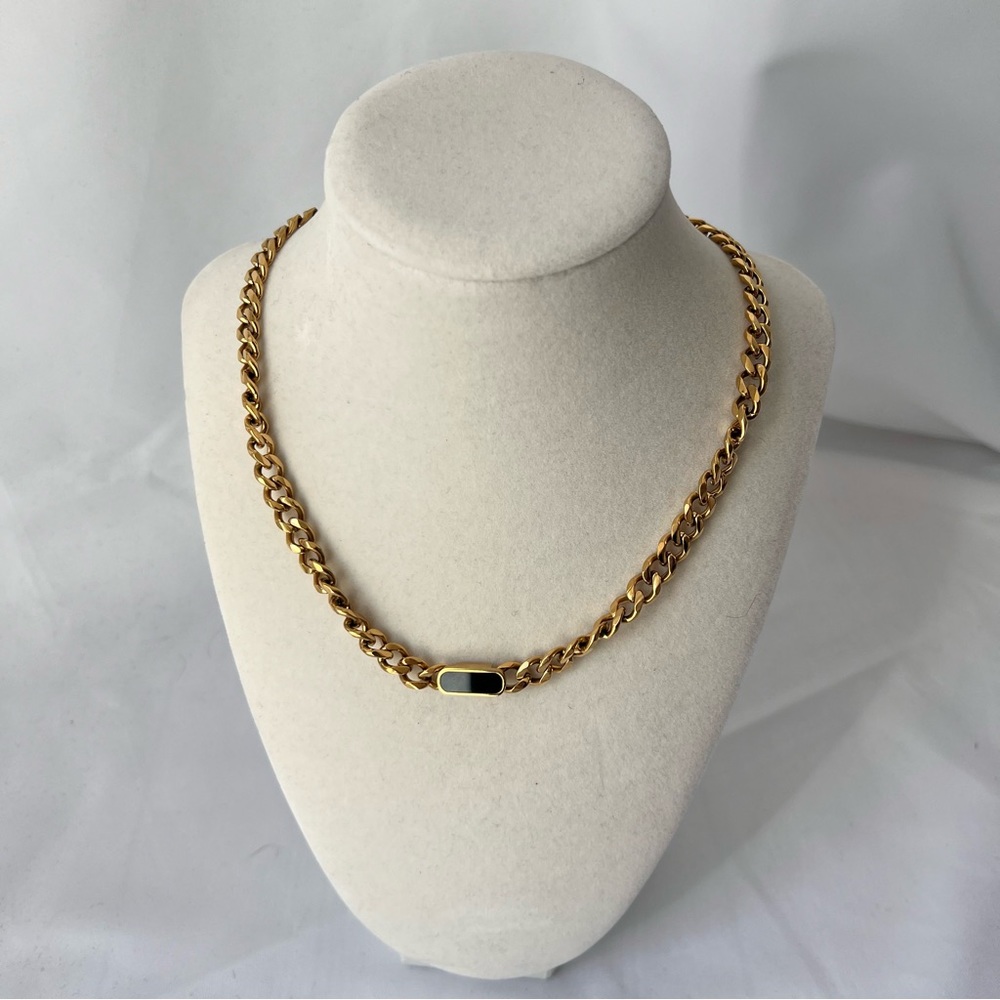 Gold Plated Chain Necklace in Gold